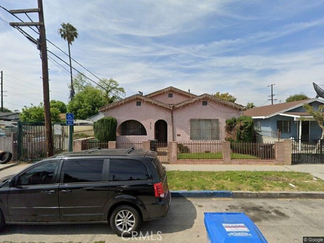 317 E 85th