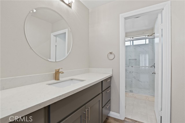 Detail Gallery Image 14 of 16 For 14970 Victory Bld #202,  Van Nuys,  CA 91411 - 2 Beds | 2 Baths