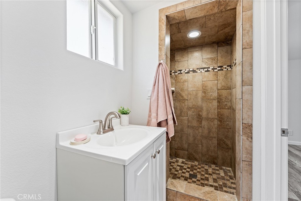 MLS #SR25231821 image #10