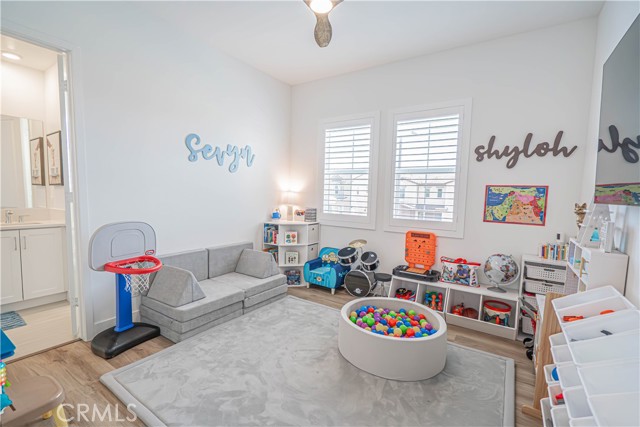 Detail Gallery Image 35 of 58 For 29768 Camino La Perdiz, Valencia,  CA 91354 - 5 Beds | 5 Baths