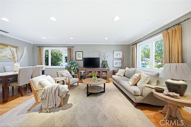 Detail Gallery Image 8 of 46 For 6200 E Fairbrook, Long Beach,  CA 90815 - 3 Beds | 1 Baths