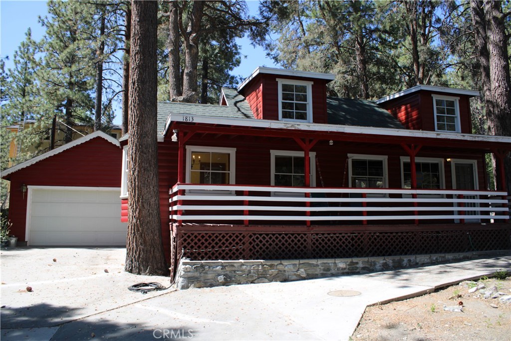 1813 Irene Street