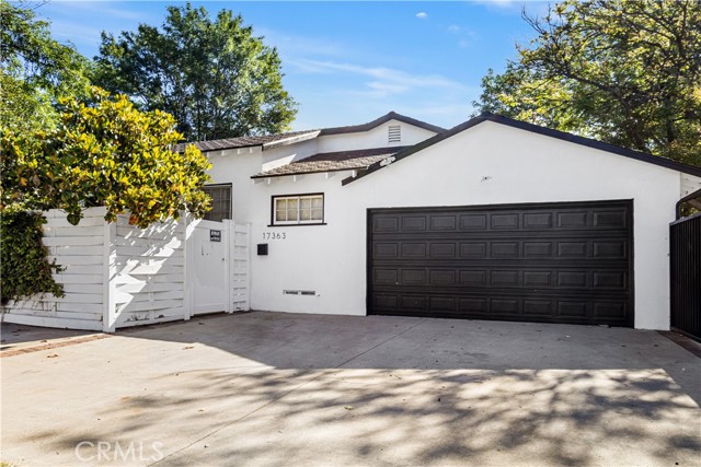 Detail Gallery Image 39 of 47 For 17361 Parthenia, –,  CA 91325 - 5 Beds | 4 Baths