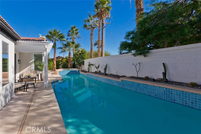 Detail Gallery Image 26 of 50 For 1105 E via via San Michael Rd, Palm Springs,  CA 92262 - 4 Beds | 3 Baths