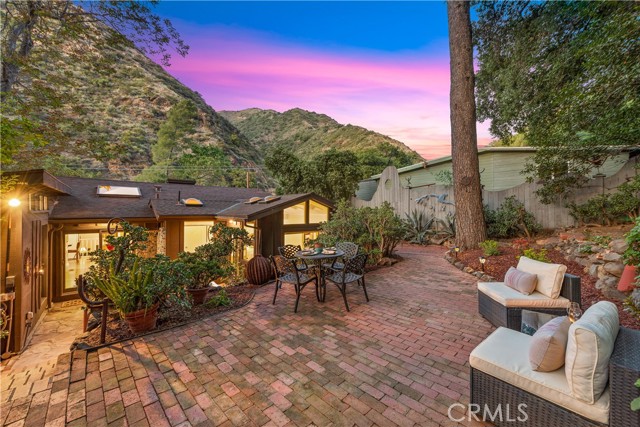 29772 Silverado Canyon Road, Silverado Canyon CA: https://media.crmls.org/medias/9a2beb1d-52b4-4638-af7a-044b865a0d2f.jpg