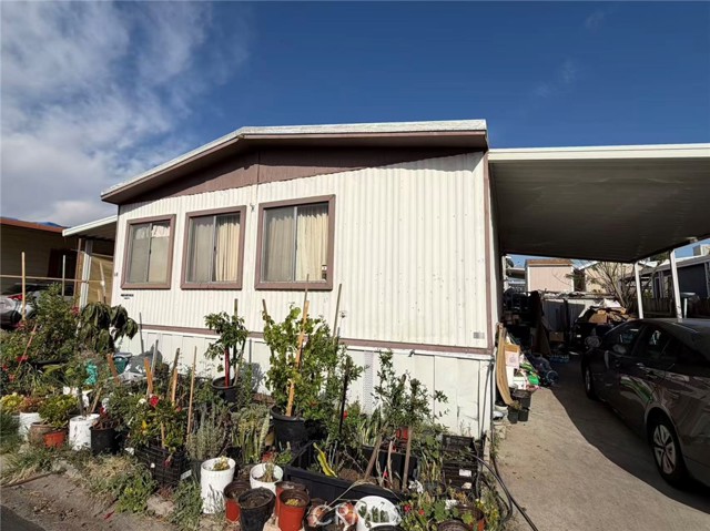 Detail Gallery Image 3 of 3 For 3734 Pacific, Highland,  CA 92346 - 2 Beds | 2 Baths