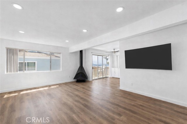 223 Shell Street, Manhattan Beach, California 90266, ,Residential Income,For Sale,Shell,SB26073464