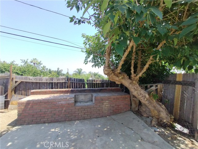 13410 Berg Street, Sylmar CA: https://media.crmls.org/medias/9a2f2ba1-16d1-4bd3-81c3-d297908df191.jpg