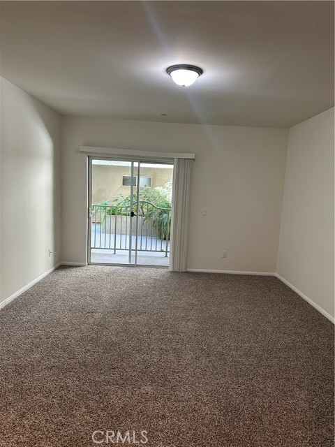 Detail Gallery Image 14 of 33 For 7551 Jordan #109,  Canoga Park,  CA 91303 - 3 Beds | 2 Baths