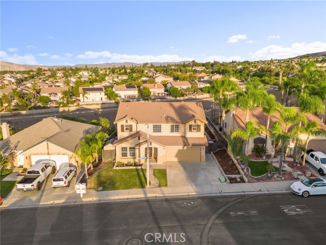 Detail Gallery Image 17 of 53 For 3547 Hawthorne Dr, Corona,  CA 92881 - 3 Beds | 2/1 Baths