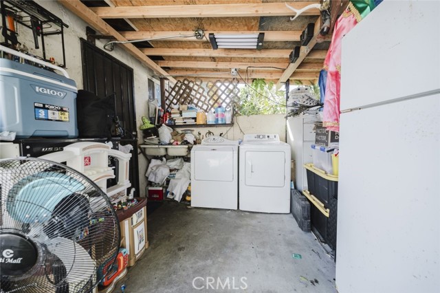 Detail Gallery Image 12 of 25 For 907 5th St, San Fernando,  CA 91340 - 3 Beds | 2 Baths