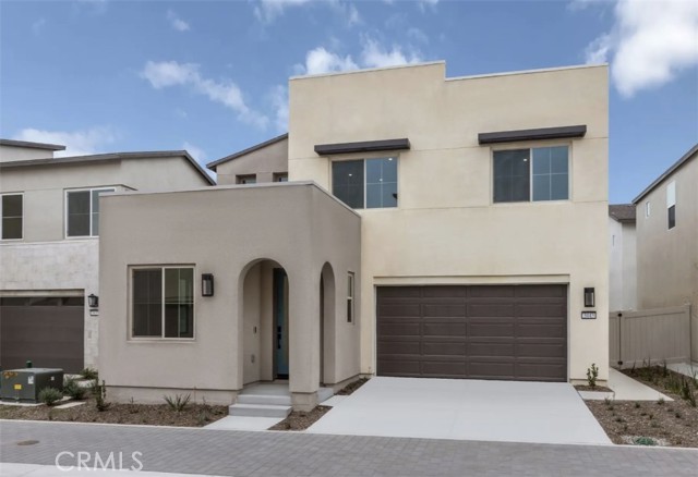 Detail Gallery Image 2 of 13 For 3443 East Moonstone Dr, Ontario,  CA 91761 - 3 Beds | 2/1 Baths