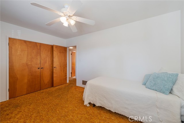 223 N Enrose Avenue, San Pedro CA: https://media.crmls.org/medias/9a33d753-4f98-40d7-981b-a5ae4c1de94d.jpg