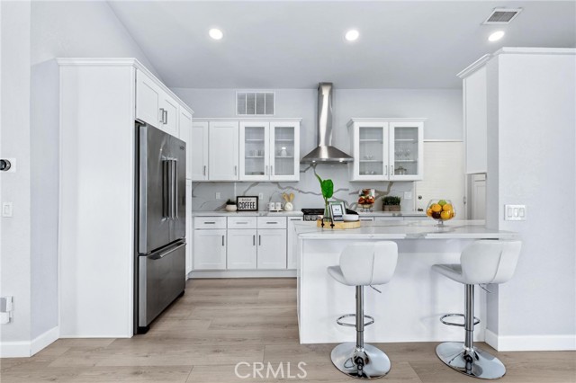 Detail Gallery Image 10 of 60 For 11715 Garrick Ave, Sylmar,  CA 91342 - 3 Beds | 2 Baths