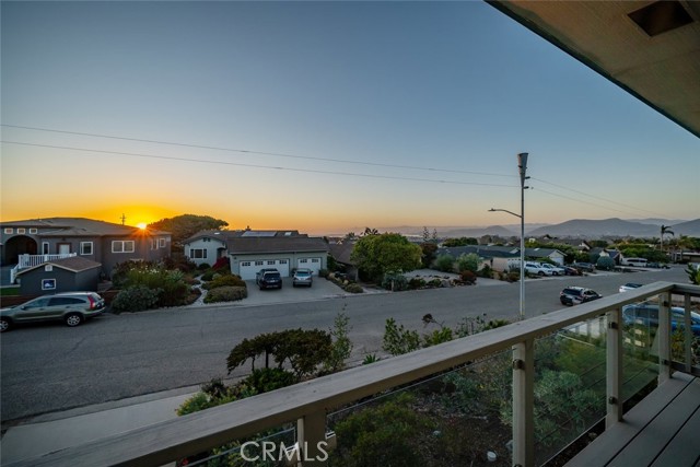 2570 Bay Vista Lane, Los Osos CA: https://media.crmls.org/medias/9a34b7fb-00ac-425e-a98d-6147370c1d49.jpg