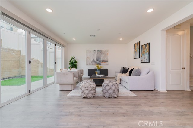 24716 Acadia Drive, Corona CA: https://media.crmls.org/medias/9a34bd48-c93e-46c3-9db8-19e1e6d24787.jpg