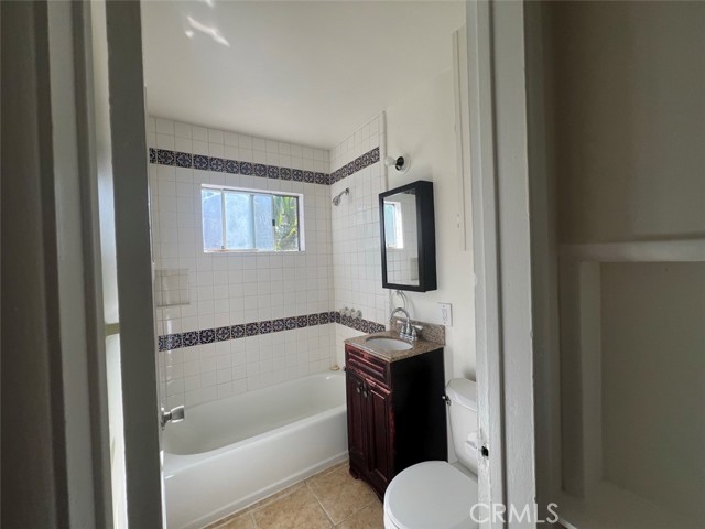 6720 Comet Street, Los Angeles CA: https://media.crmls.org/medias/9a34dece-6287-43f7-ac72-6bf151659389.jpg