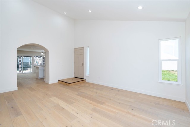 Detail Gallery Image 2 of 24 For 1187 E Deerfield St, Ontario,  CA 91761 - 4 Beds | 2 Baths