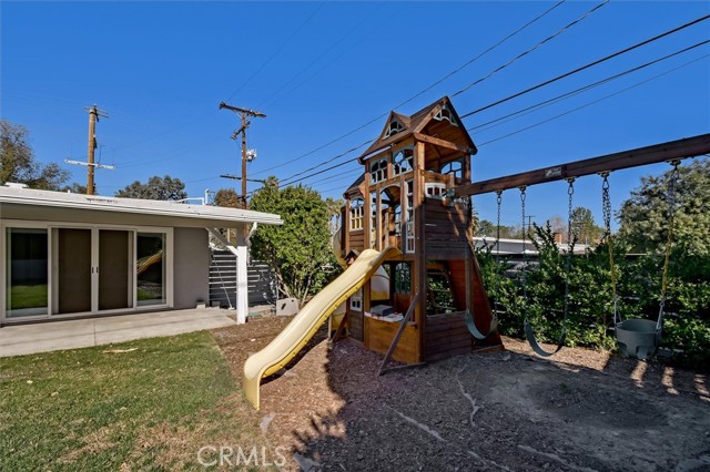 Detail Gallery Image 63 of 66 For 24216 Calvert St, Woodland Hills,  CA 91367 - 5 Beds | 3/1 Baths