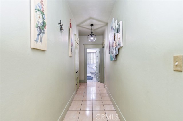 Detail Gallery Image 11 of 34 For 406 E Walnut, Santa Ana,  CA 92701 - – Beds | – Baths