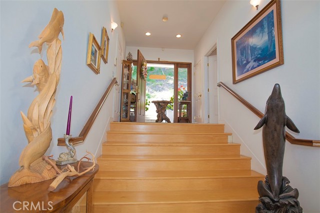 Detail Gallery Image 10 of 55 For 20700 Rockpoint Way, Malibu,  CA 90265 - 4 Beds | 3/1 Baths