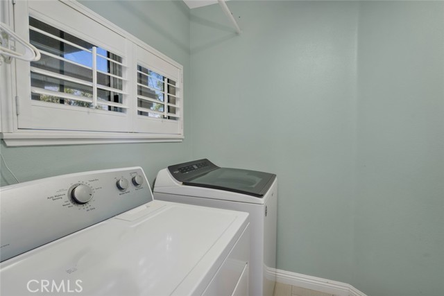 2600 Oak Grove, Bakersfield CA: https://media.crmls.org/medias/9a37f7f2-546c-434c-a2b7-8b47babe97e6.jpg