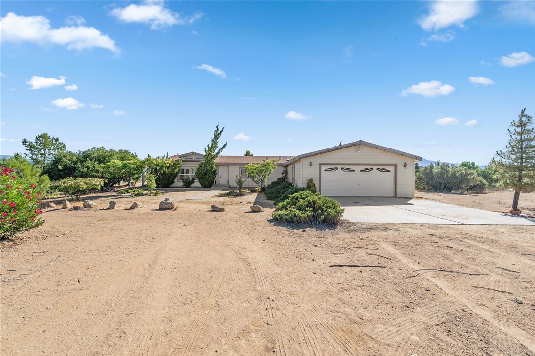 Detail Gallery Image 16 of 50 For 59350 Ramsey Rd, Anza,  CA 92539 - 4 Beds | 2/1 Baths