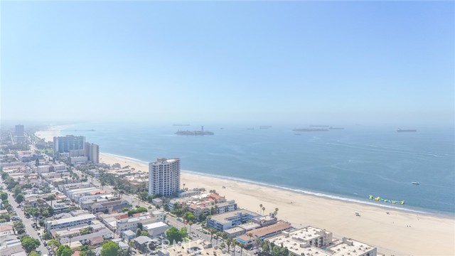 1030 E 2nd Street, Long Beach CA: https://media.crmls.org/medias/9a3a5086-3741-4aee-b101-d2211eca962c.jpg