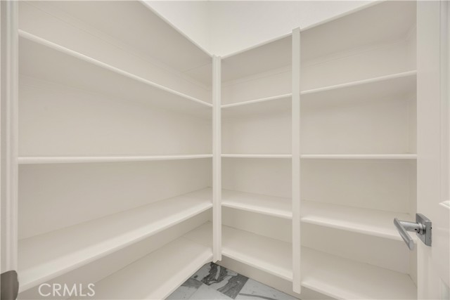 520 N Bardsdale Place, Brea CA: https://media.crmls.org/medias/9a3c366a-2259-4b9d-b8a4-cbc7f63898fb.jpg