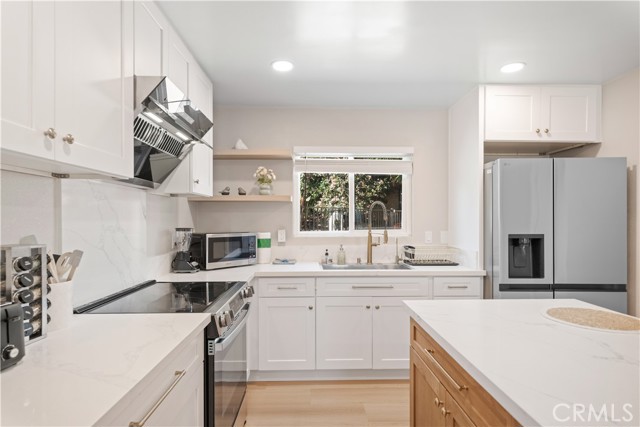 Detail Gallery Image 15 of 42 For 24851 Stem, Lake Forest,  CA 92630 - 4 Beds | 2/1 Baths