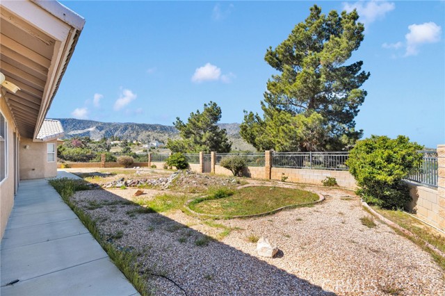 Detail Gallery Image 48 of 65 For 8250 Snow Cap, Pinon Hills,  CA 92372 - 3 Beds | 2/1 Baths