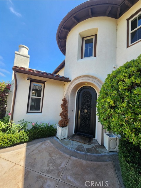 1 David Street, Ladera Ranch CA: https://media.crmls.org/medias/9a3d6563-c807-4d79-b19a-f2826f74627e.jpg