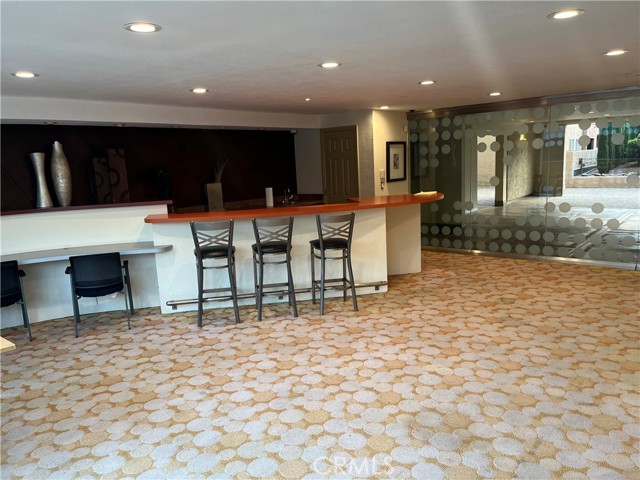 Detail Gallery Image 7 of 37 For 8889 Caminito Plaza Centro #7304,  San Diego,  CA 92122 - 2 Beds | 2 Baths