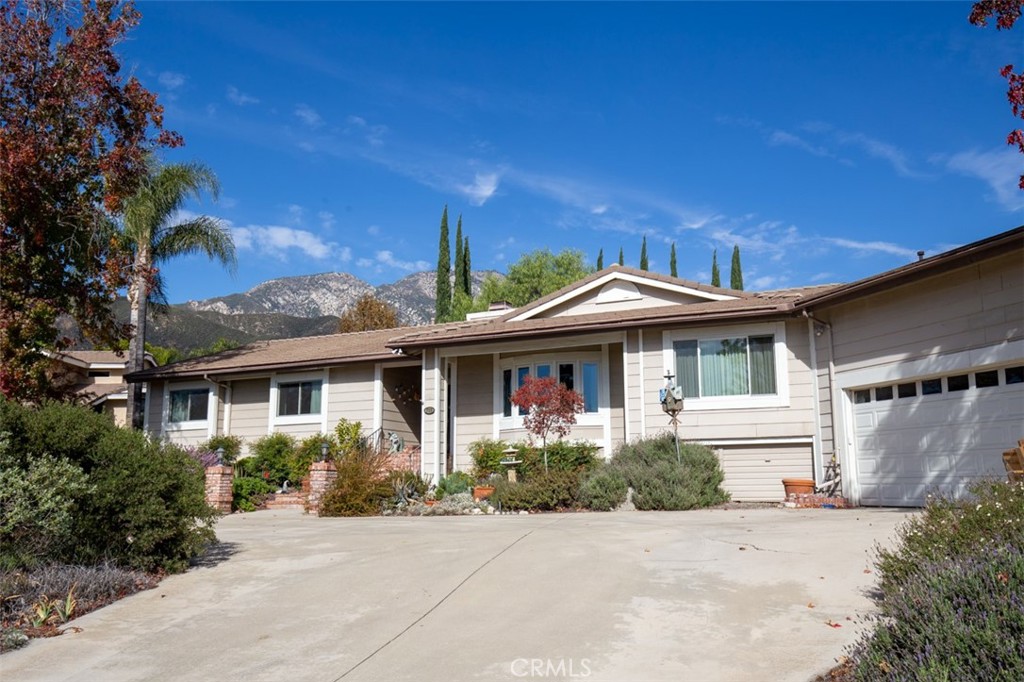 715 Oceanview Court, Upland, CA 91784