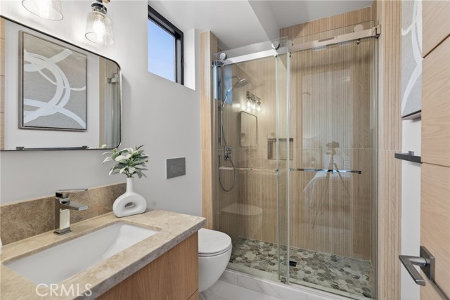 Detail Gallery Image 27 of 58 For 520 11th St, Huntington Beach,  CA 92648 - 3 Beds | 3/1 Baths