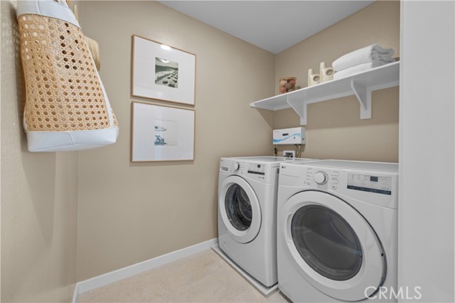 Detail Gallery Image 7 of 7 For 7344 Diamond Dr, Downey,  CA 90240 - 3 Beds | 3/1 Baths