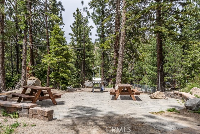 152 Viewpoint Road, Mammoth Lakes CA: https://media.crmls.org/medias/9a42254d-c382-47ba-b387-ff5f0c2d0b6c.jpg