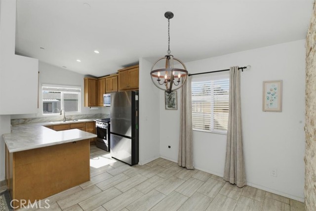 Detail Gallery Image 10 of 33 For 17640 Corkhill Rd #36,  Desert Hot Springs,  CA 92241 - 3 Beds | 2 Baths