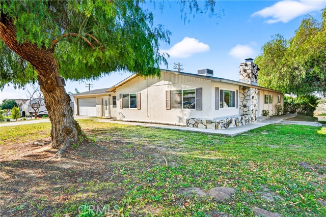 Detail Gallery Image 4 of 43 For 1105 E 42nd, San Bernardino,  CA 92404 - 4 Beds | 2 Baths