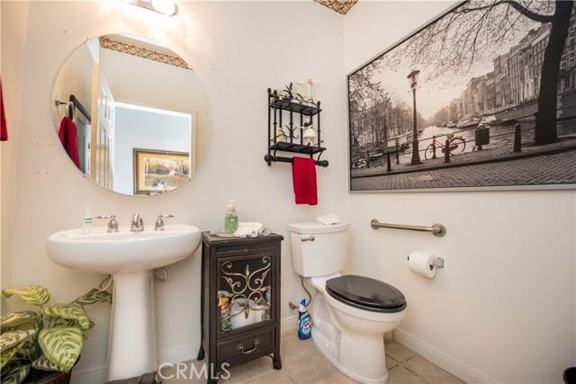 26112 Palm Breeze Lane, Menifee CA: https://media.crmls.org/medias/9a433a19-8c39-49b0-9b99-ac59dd03be3d.jpg