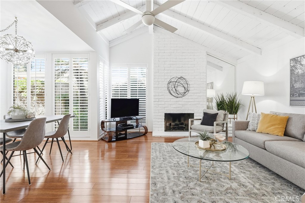 MLS #OC25270578 image #11