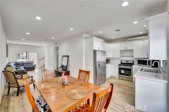 1101 N Maclay Avenue, San Fernando CA: https://media.crmls.org/medias/9a43e768-4d97-457e-9ec2-509fed708be0.jpg