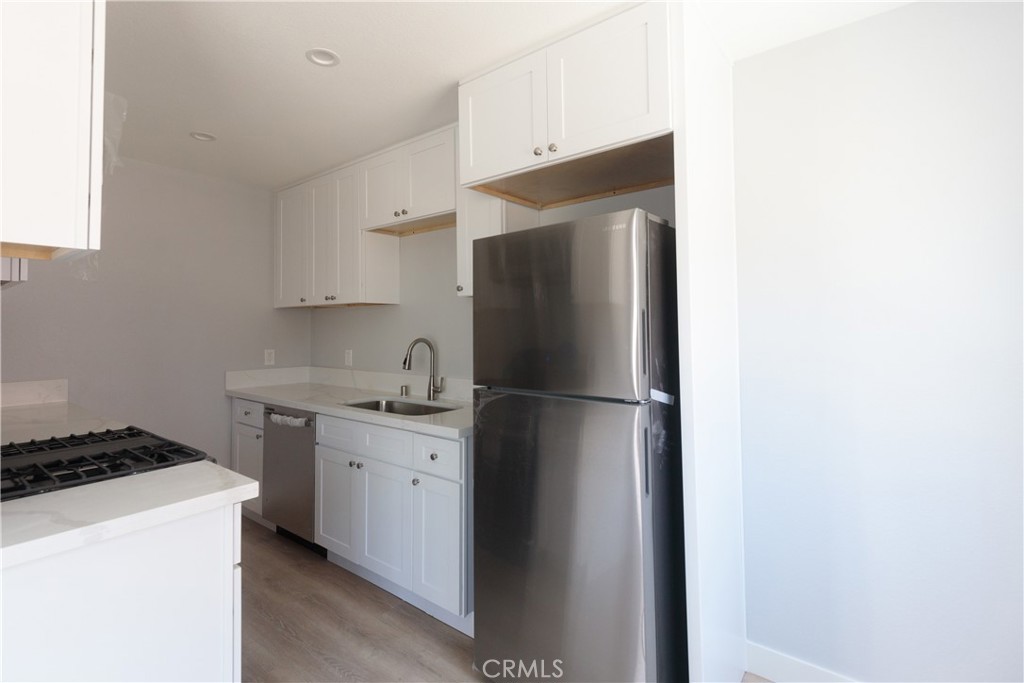 MLS #OC25271201 image #7