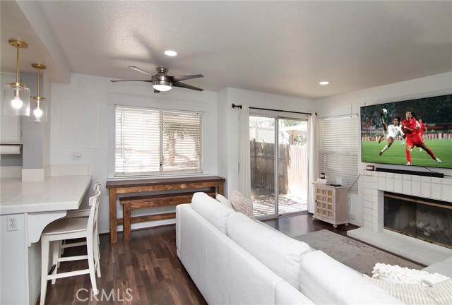 Detail Gallery Image 17 of 38 For 1770 Mojave View Cir, Corona,  CA 92882 - 3 Beds | 2/1 Baths