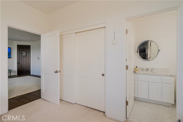 300 19TH Street, Manhattan Beach CA: https://media.crmls.org/medias/9a446e7b-6c72-4621-8d19-27e56768c358.jpg