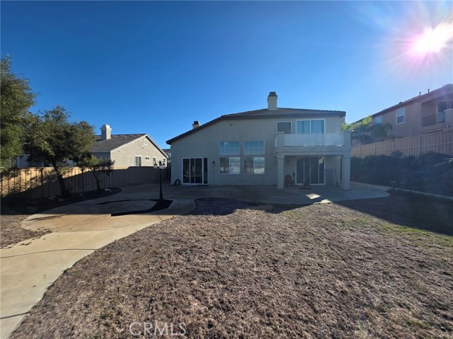 Detail Gallery Image 12 of 15 For 51 Volta Del Tintori St, Lake Elsinore,  CA 92532 - 4 Beds | 3 Baths