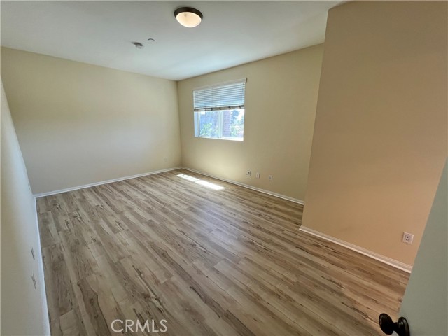 13941 Sherman Way, Van Nuys CA: https://media.crmls.org/medias/9a46ea05-e498-42fe-91b7-15cdd7c8fc2a.jpg