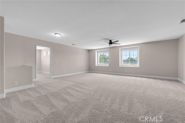27258 Sierra Madre Drive, Murrieta CA: https://media.crmls.org/medias/9a47e881-dc10-4285-8148-74d751560fb4.jpg