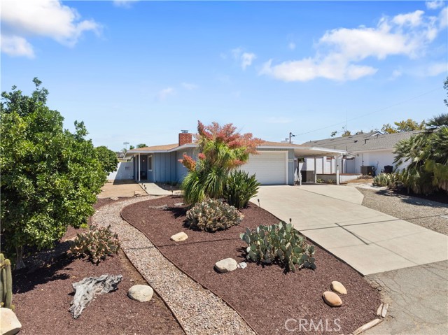 Detail Gallery Image 4 of 55 For 2330 Morro Rd, Fallbrook,  CA 92028 - 3 Beds | 2 Baths
