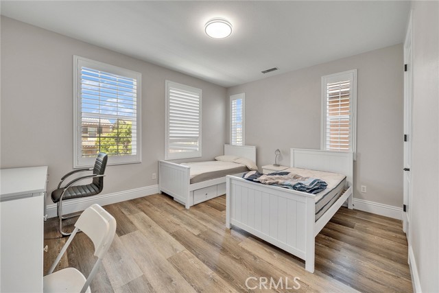 Detail Gallery Image 41 of 62 For 61 Windwalker Way, Tustin,  CA 92782 - 6 Beds | 5/1 Baths